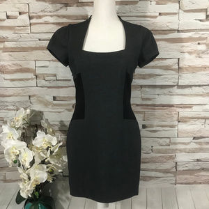 Le Larc Dress Sz 4 (G13)